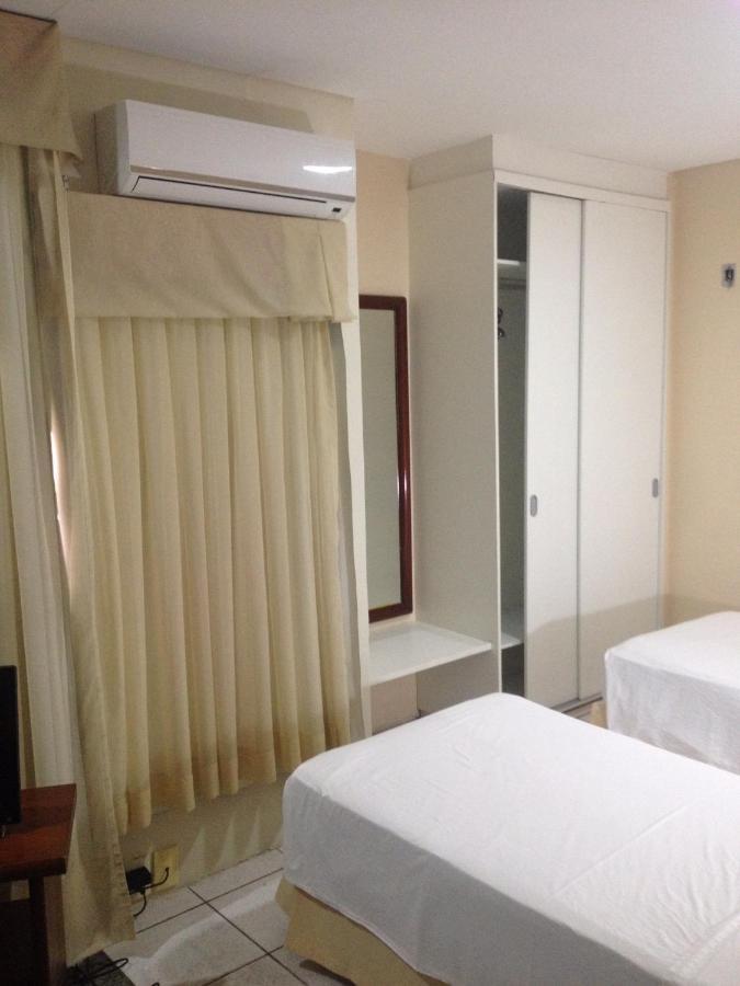 Luzon Residence Apartments ฟอร์ตาเลซา ภายนอก รูปภาพ