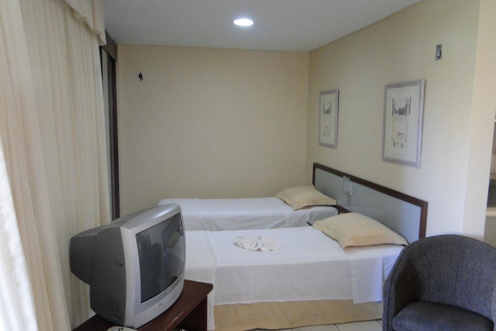 Luzon Residence Apartments ฟอร์ตาเลซา ห้อง รูปภาพ