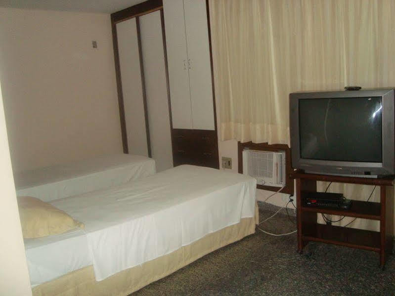 Luzon Residence Apartments ฟอร์ตาเลซา ภายนอก รูปภาพ