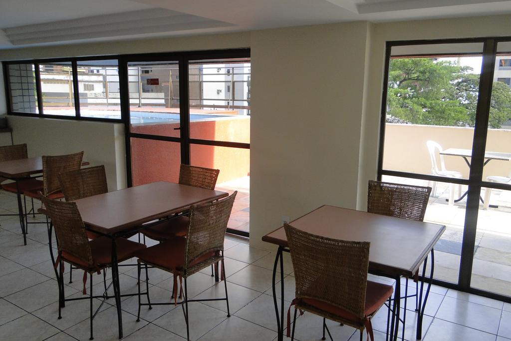 Luzon Residence Apartments ฟอร์ตาเลซา ภายนอก รูปภาพ